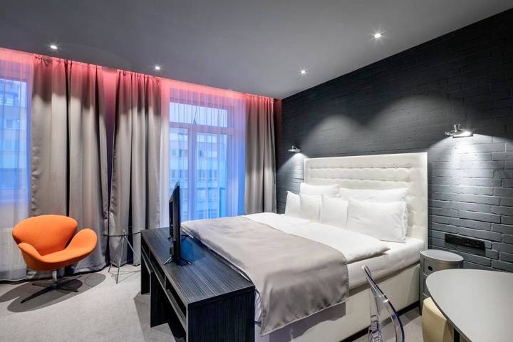 Hotel dla 3 osób, z jacuzzi i balkon w Liberec