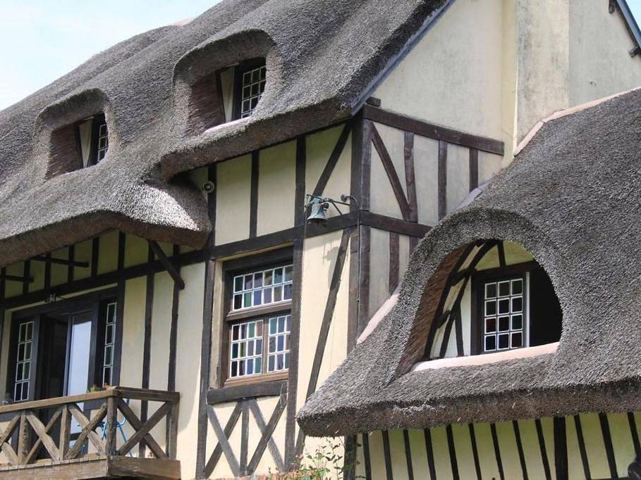 Les Hauts d'Etretat in Bordeaux-Saint-Clair, Région du Havre