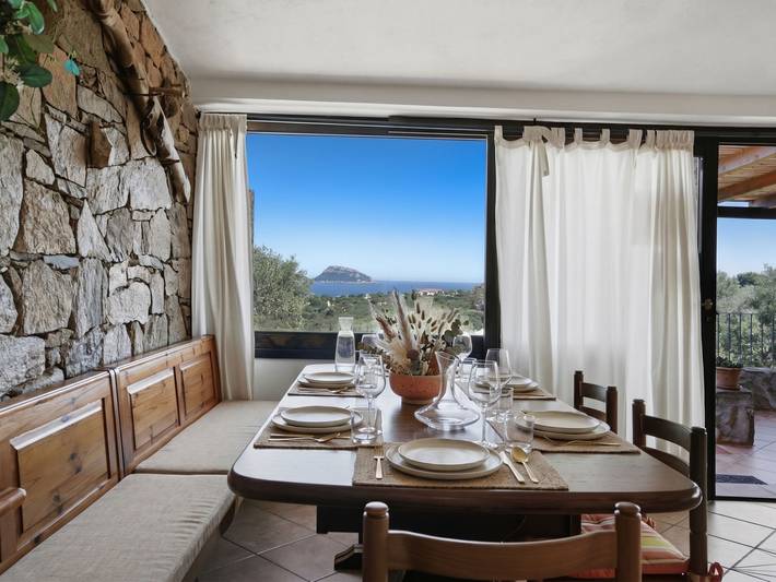 Ferienhaus für 6 Personen, mit Terrasse und Garten in Costa Smeralda - 3