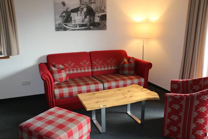 Ferienwohnung für 6 Personen, mit Garten und Terrasse im Kleinwalsertal - 4