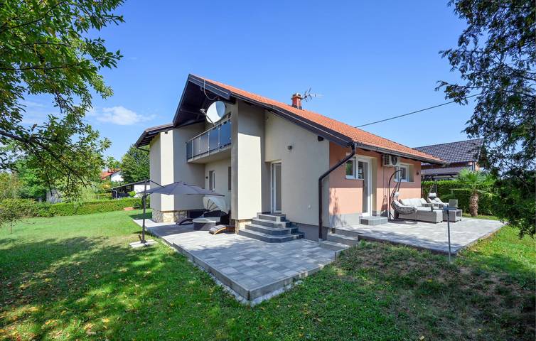 Gemütliche 2-Zimmer-Wohnung mit Terrasse und Grill in der Nähe des Flusses Mrežnica in Karlovac und Umgebung