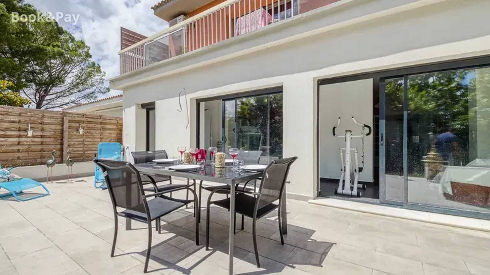 Villa confortable en Morières-lès-Avignon con jardín privado in Morières-lès-Avignon, Vaucluse