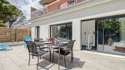 Location de vacances pour 5 personnes, avec terrasse à Morières-lès-Avignon