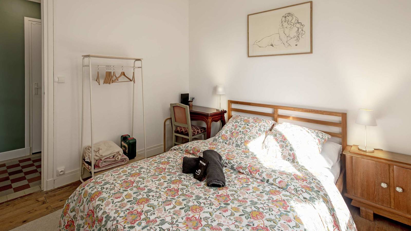 Entire apartment, T2 face a la gare Arras - 1er etage - calme in Arras, Arras region