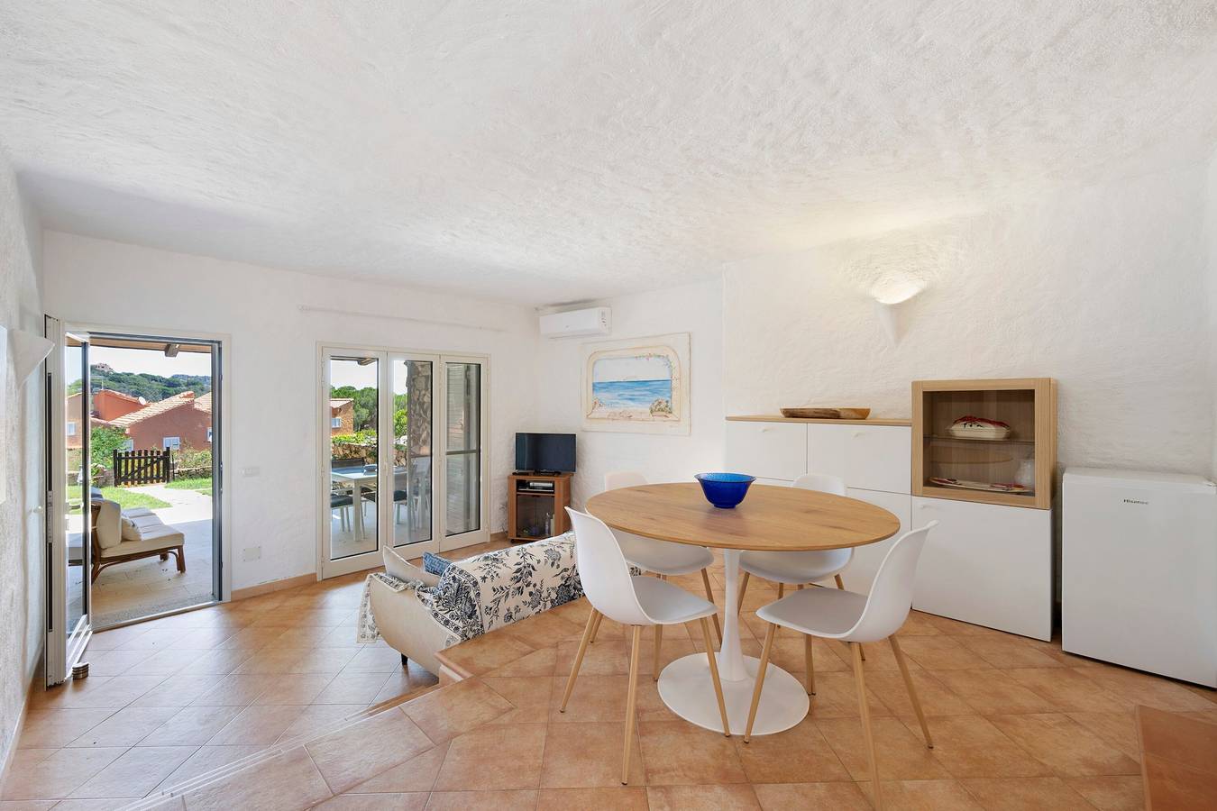 Ganze Wohnung, Apartment 'Istana' mit Gemeinschaftspool, Wlan und Klimaanlage in Porto Istana, Olbia