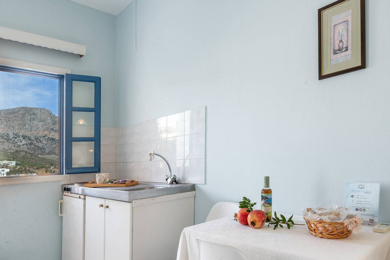 Monolocale intero, Monolocale 'Triple No 1' con vista mare, Wi-Fi e aria condizionata in Scarpanto