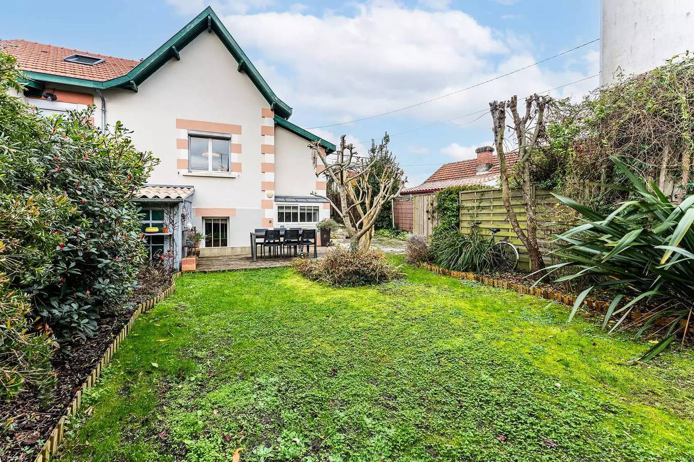 Villa for 6 People in Arcachon, Arcachon Bay