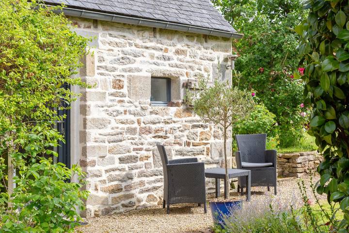 Gîte clos st roch, idéal pour se ressourcer à la campagne ! in Plomelin, Région de Quimper