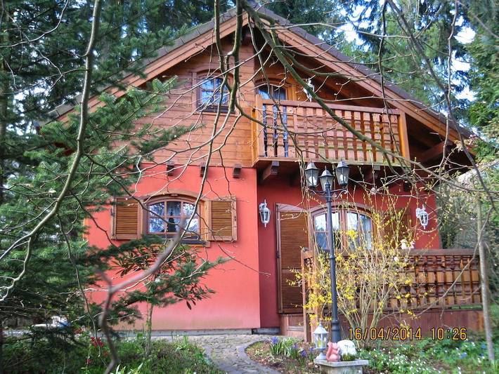 Ferienhaus für 5 Personen, mit Balkon und Terrasse sowie Garten und Sauna in Oybin