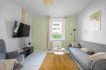 Gîte pour 3 personnes, avec vue et terrasse à Jœuf