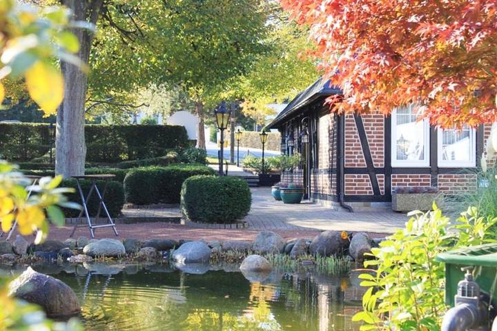 Hotel für 2 Personen, mit Terrasse und Garten sowie Sauna in Hattingen - 2