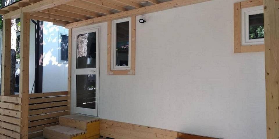 Camping für 4 Personen, mit Terrasse in den Abruzzen
