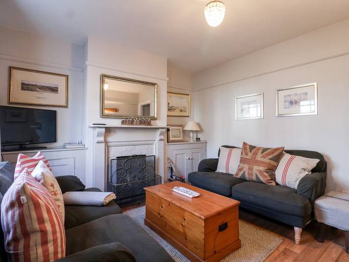 3 Albion Cottages in Walberswick, Sunrise Coast