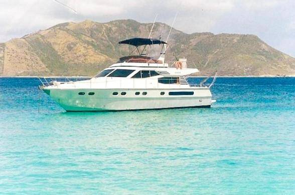 Bateau pour 6 personnes avec terrasse in Hyeres, Côte méditerranéenne (France)