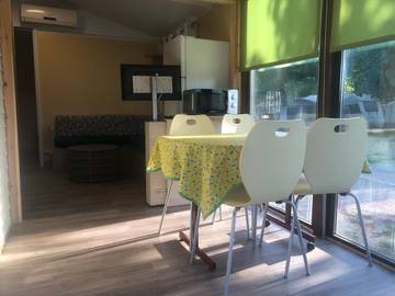 Camping pour 3 personnes, avec piscine ainsi que vue et jardin, animaux acceptés dans Aragon (Espagne)