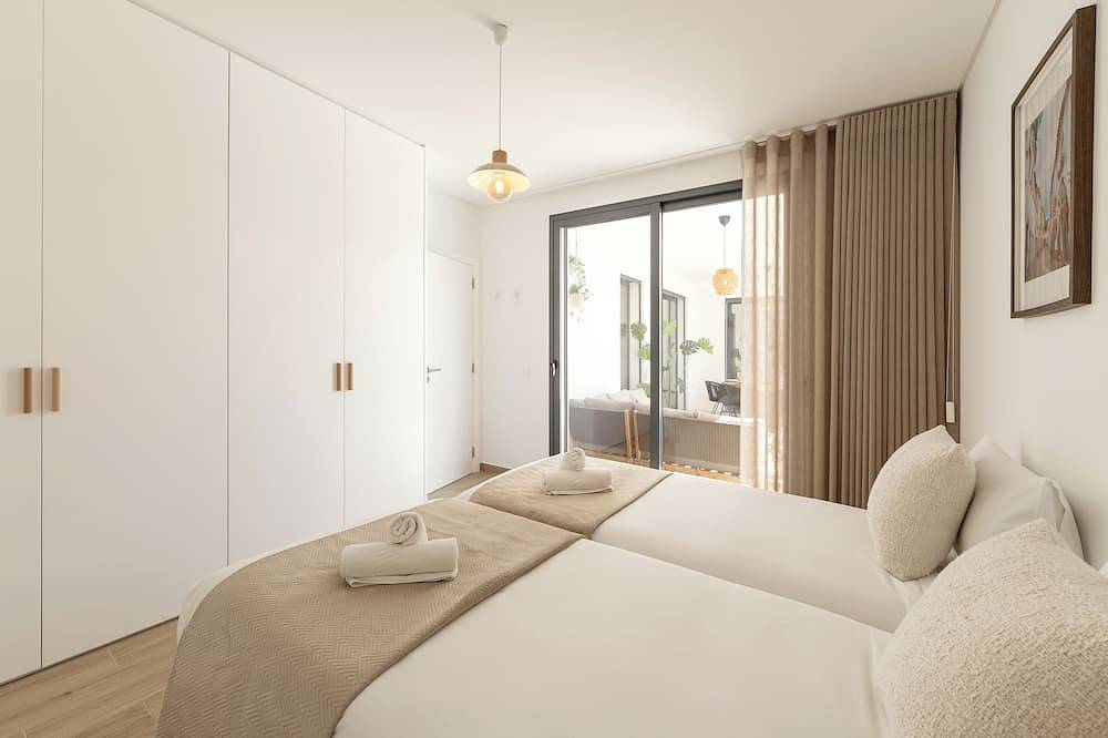 La Pausa - Peaceful Oasis with Private Pool in São Martinho do Porto, Leiria District