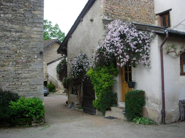 Gîte pour 6 personnes, avec Terrasse et Jardin dans Manziat