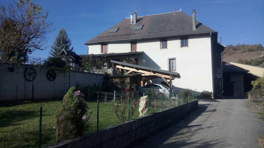 Chambre d’hôte pour 2 personnes, avec jardin dans Chignin