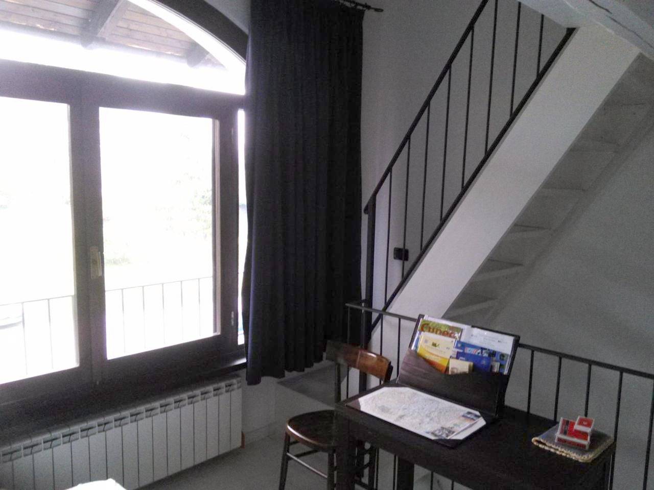 Appartement entier, La Meridiana, monolocale in cascina ristrutturata in Boves, Province de Coni