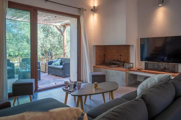 Location de vacances pour 8 personnes, avec terrasse et jardin, animaux acceptés à Bonifacio - 3