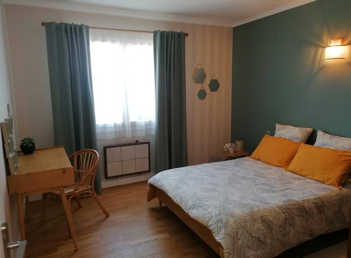 Chambre d’hôte pour 2 personnes, avec piscine ainsi que sauna et jardin dans l' Ain - 2