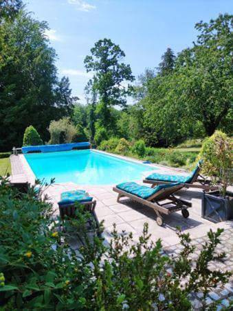 Location de vacances pour 4 personnes, avec vue et piscine ainsi que jardin et terrasse, animaux acceptés à Reugny - 4
