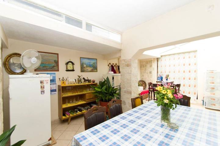 Maison d’hôte pour 2 personnes, avec terrasse en Korcula - 3
