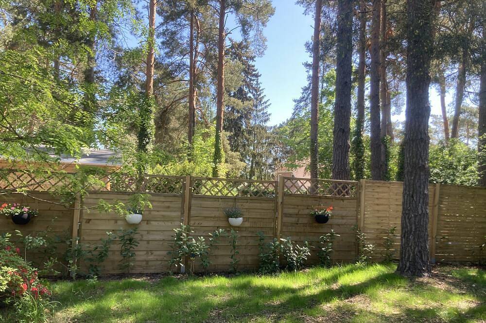 Abgeschlossenes naturbelassenes Waldgrundstück in Seenähe in Kallinchen, Zossen