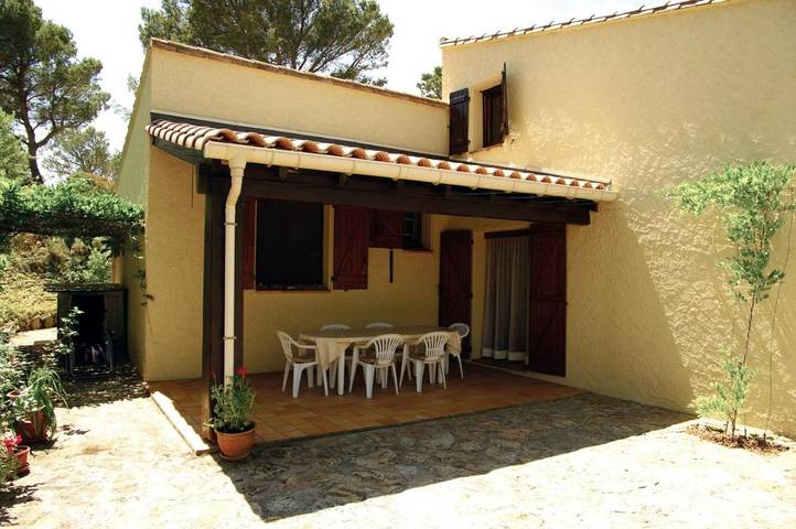 Location de vacances pour 5 personnes, avec jardin et vue à Ribaute - 4