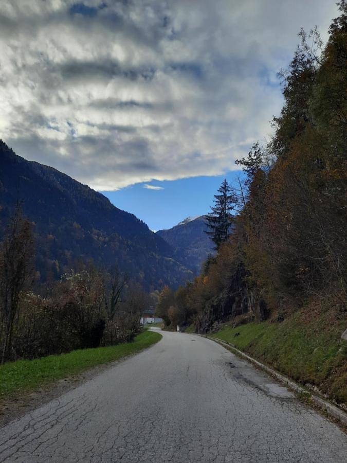 Hôtel pour 2 personnes, avec vue et terrasse à Daone - 4