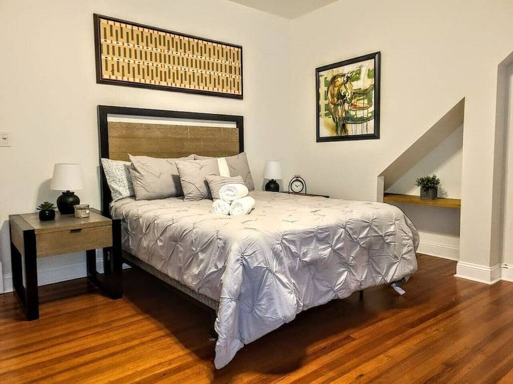 Ganze Wohnung, Contemporary 3-Bedroom Home with Balcony in Rva in Richmond, Virginia