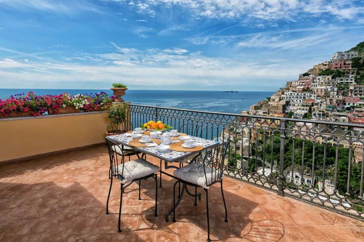 Apartment for 4 people, with terrace in Positano