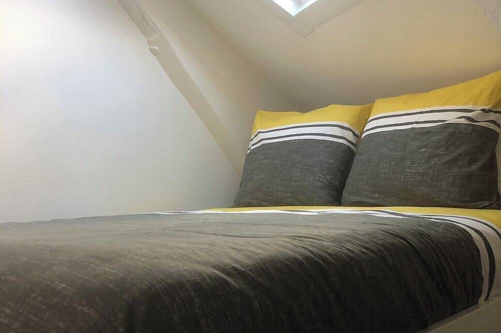 Appartement entier, Le petit Cosy Vincennes 10mn Paris Nation ★ proche Métro1/Rer A ★Netflix-Disney+ in Vincennes, Val-de-Marne
