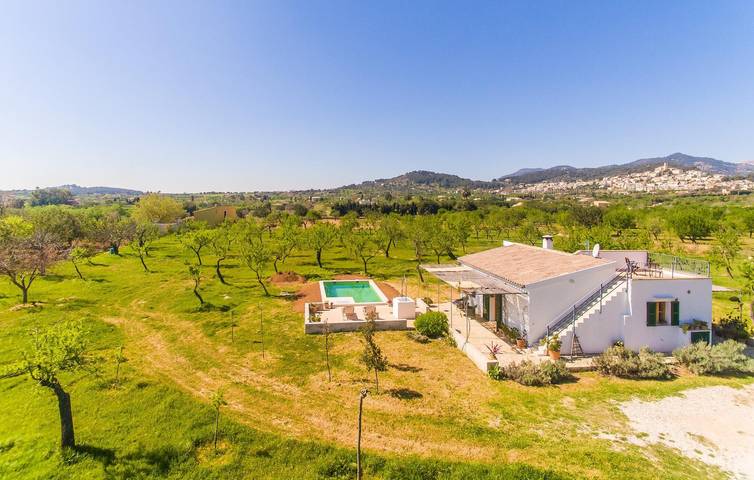 Selva Retreat con piscina y cocina - 2km al centro de la ciudad in Moscari, Selva (Mallorca)