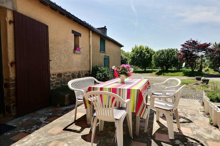 Gîte pour 6 personnes, avec jardin à Saint-Pern - 3