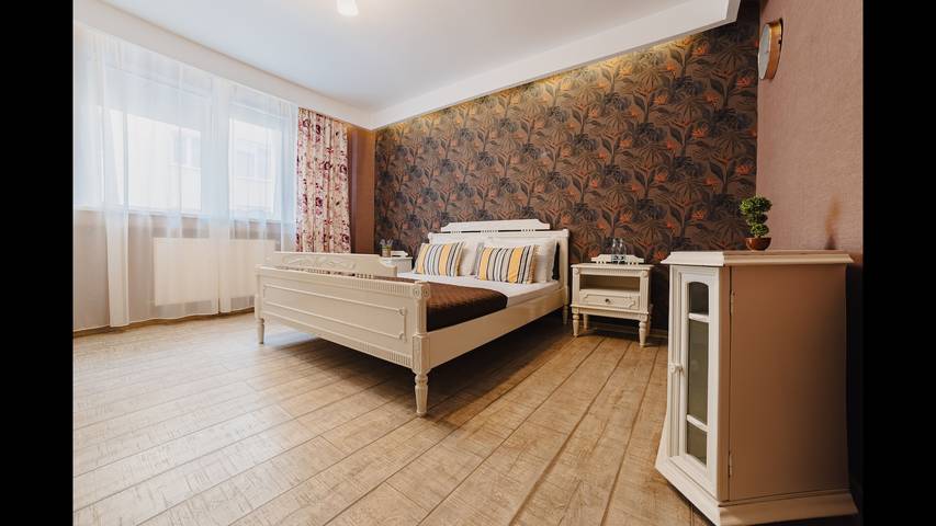 Gîte pour 6 personnes, avec vue et terrasse à Brașov - 2