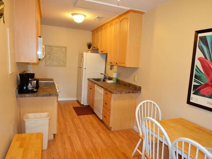 Vacation rental for 6 people, with pool and terrace, with pets in Isle of Palms