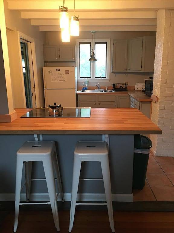 Vacation rental for 8 people, with terrace in Martha's Vineyard