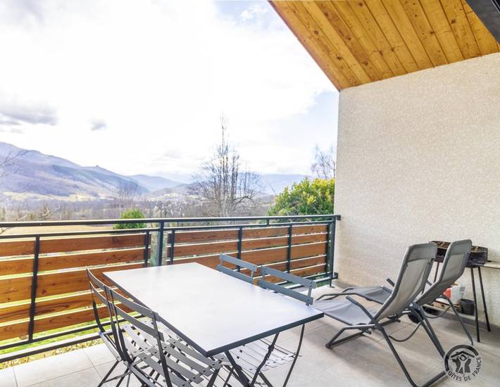 Gîte pour 4 personnes, avec jacuzzi et jardin ainsi que terrasse et sauna dans l' Ariège - 2