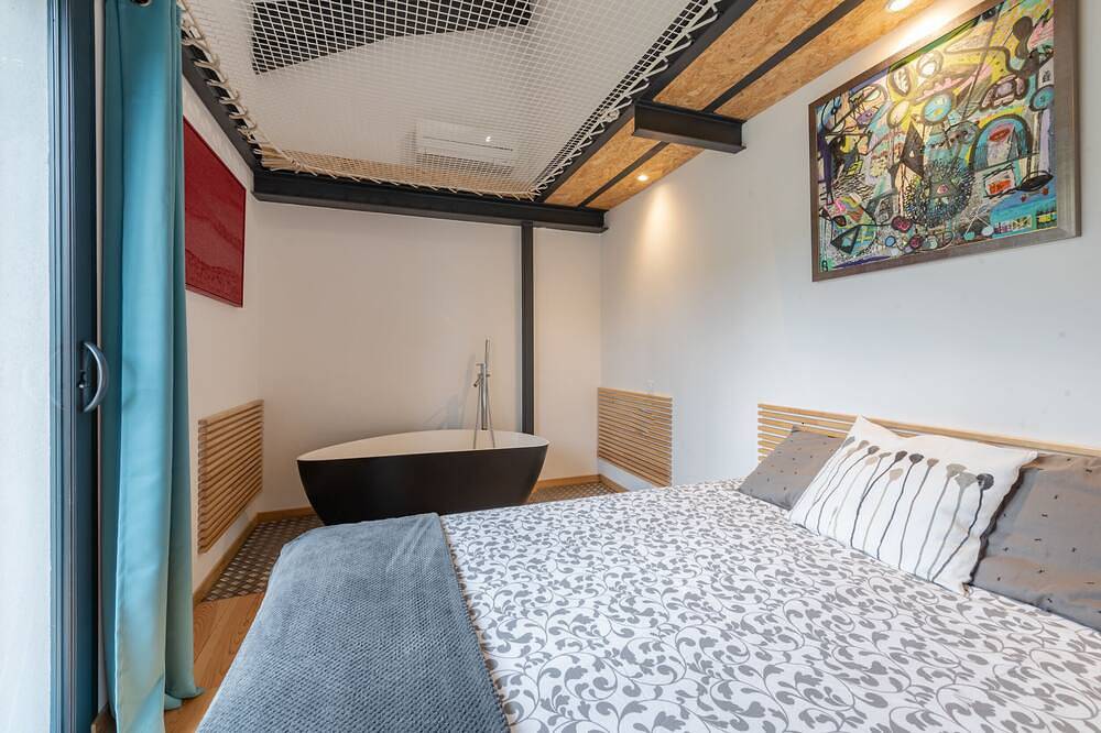 Hermoso Loft con piscina privada - 5 min. playas - 12 personas in Bompas, Côte d'Améthyste