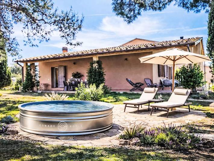 Villa per 5 persone, con piscina e giardino a Bibbona