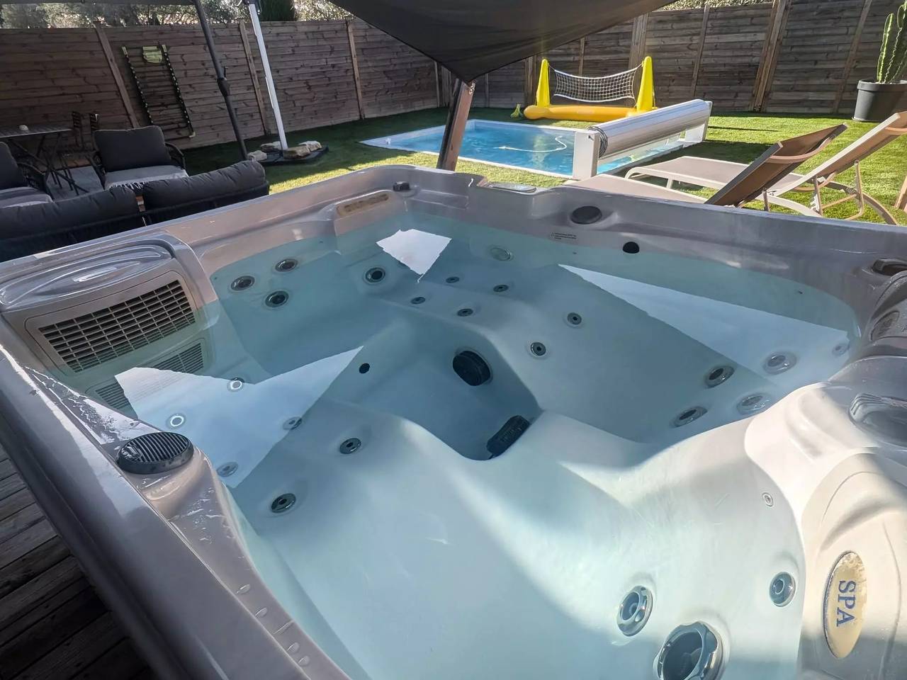 Ganze Wohnung, 3 Zimmer 2 Personen in Roquefort-les-Pins, Cannes und Umgebung