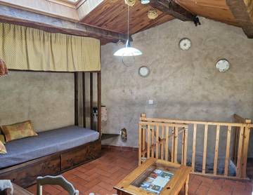 Cottage for 4 People in Simiane-la-Rotonde, Forcalquier region, Photo 2