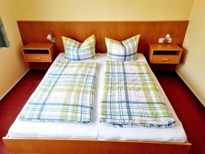 Pension für 2 Personen, mit Terrasse und Garten, kinderfreundlich in Naumburg - 4