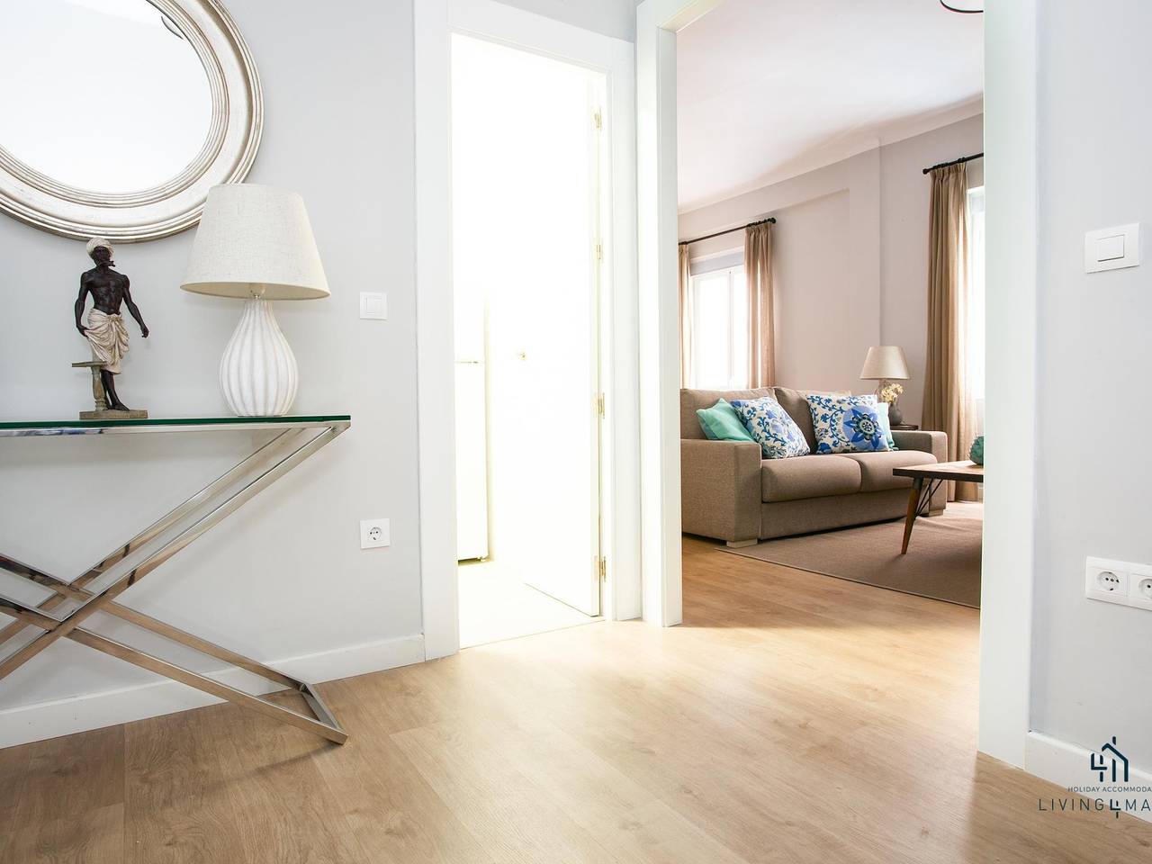 Entire holiday apartment, Living4malaga New Marina Square in Malaga Centro Historico, Malaga