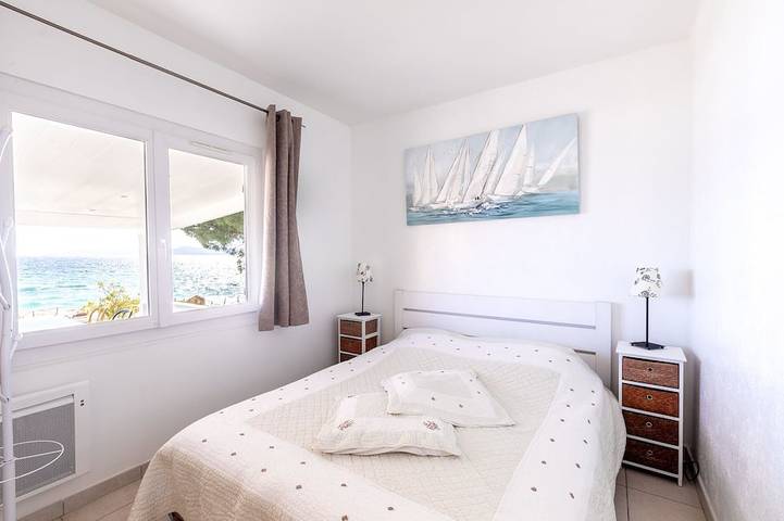 Villa pour 6 personnes, avec terrasse et jardin dans Le Lavandou - 2