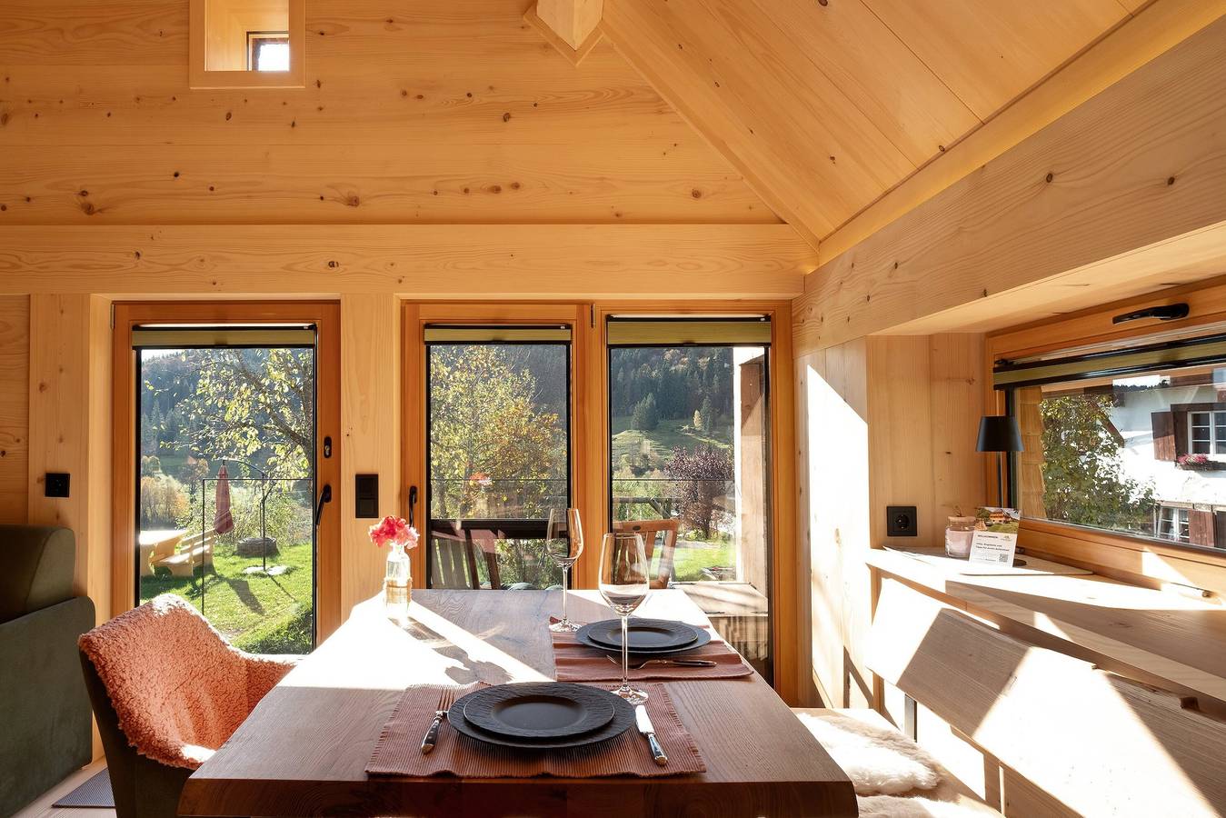 Ganze Ferienwohnung, Ferienhaus 'Schwarzwaldchalet Holzperle' mit Privatterrasse, Gemeinschaftsgarten und Wlan in Raitenbuch (Lenzkirch), Lenzkirch