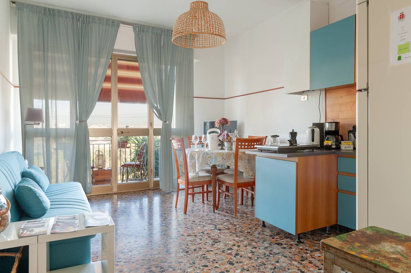 Appartement entier, Appartement 'Le 7 Calle Con Balcone' avec terrasse privée, jardin partagé et Wi-Fi in Pise, Riviera Italienne