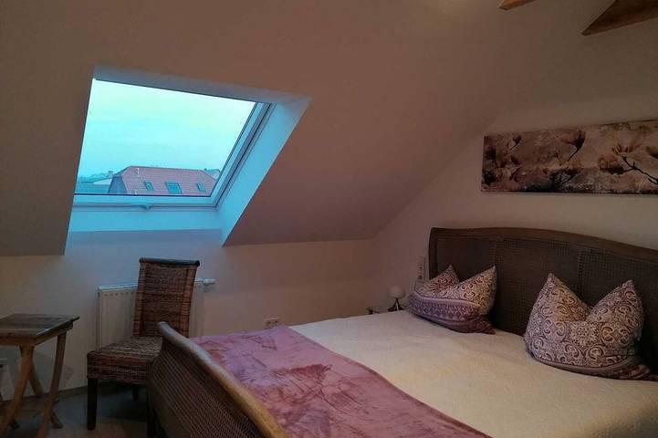 Ferienwohnung für 4 Personen, mit Balkon und Garten am Störmthaler See - 2