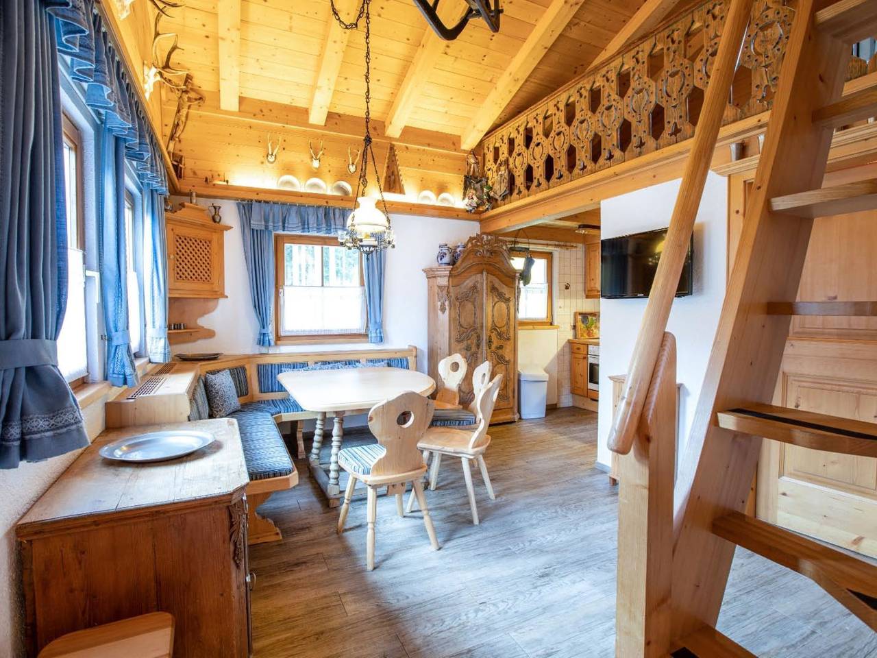 Chalet in Österreich nahe Skilift & Wald in Königsleiten, Kitzbüheler Alpen